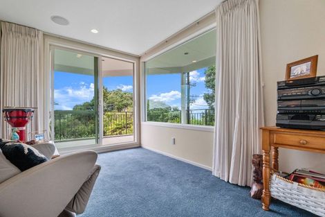 Photo of property in 117 Tanekaha Road, Titirangi, Auckland, 0604