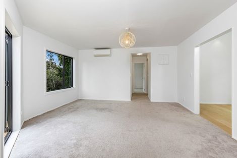 Photo of property in 1/56 Centorian Drive, Windsor Park, Auckland, 0632