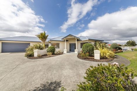 Photo of property in 21 Washington Parade, Milson, Palmerston North, 4414