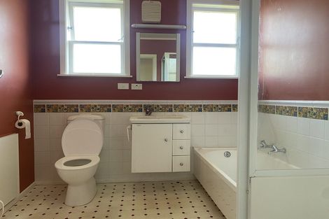 Photo of property in 22 Norwich Street, Wadestown, Wellington, 6012