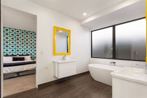 Photo of property in 12 Shotfirer Lane, Halswell, Christchurch, 8025