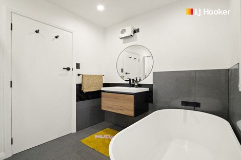 Photo of property in 148 Main South Road, Green Island, Dunedin, 9018