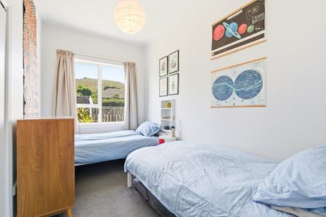 Photo of property in 19 Handyside Street, Tawa, Wellington, 5028