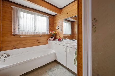 Photo of property in 16b Holland Street, Glenholme, Rotorua, 3010