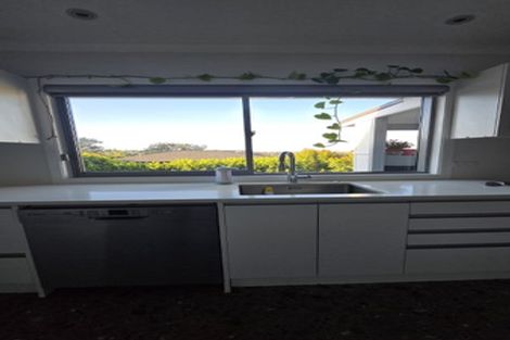 Photo of property in 63 Carlisle Road, Torbay, Auckland, 0630