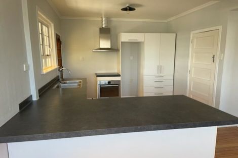 Photo of property in 23 Queens Road, Glen Avon, New Plymouth, 4312