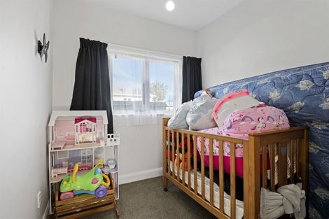 Photo of property in 20 Oram Avenue, New Brighton, Christchurch, 8061