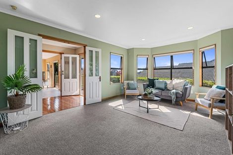 Photo of property in 43 Thelma Place, Lynmore, Rotorua, 3010