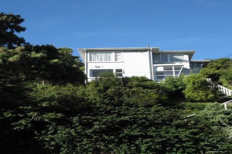 Photo of property in 88 Newlands Road, Newlands, Wellington, 6037