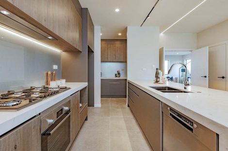 Photo of property in 29 Emerald Avenue, Rosehill, Papakura, 2113