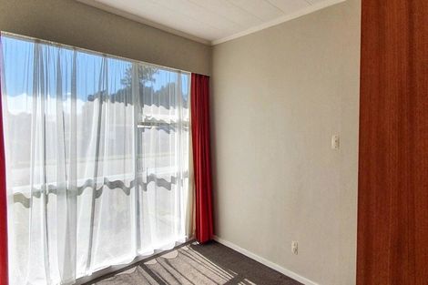 Photo of property in 23 Wallace Place, Hokowhitu, Palmerston North, 4410