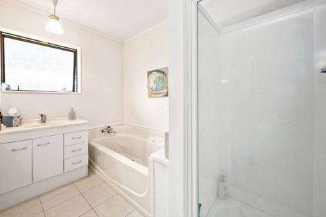 Photo of property in 27b Grey Street, Glenholme, Rotorua, 3010