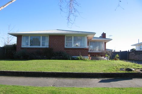 Photo of property in 43 Holdsworth Avenue, Milson, Palmerston North, 4414
