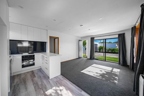 Photo of property in 1/14 Radnor Street, St Albans, Christchurch, 8014