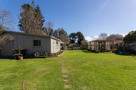 Photo of property in 69 Gladstone Street, Hawera, 4610