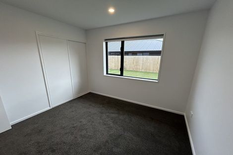 Photo of property in 27 Timara Crescent, Marshland, Christchurch, 8083