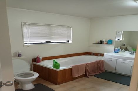 Photo of property in 79 Leighton Avenue, Waiwhetu, Lower Hutt, 5010