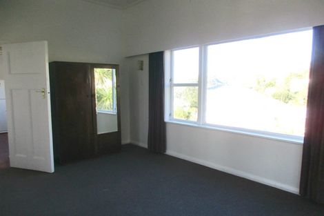 Photo of property in 43 Central Terrace, Kelburn, Wellington, 6012