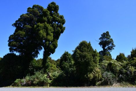 Photo of property in 37 South Terrace Road, Karamea, 7893