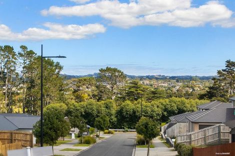 Photo of property in 42 Accolage Boulevard, Kumeu, 0810