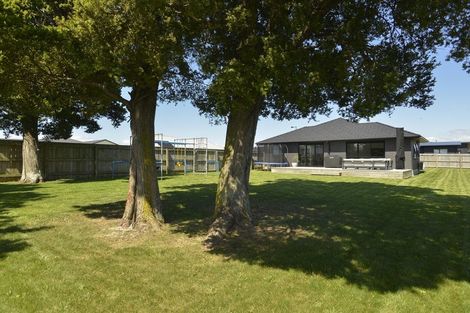 Photo of property in 15 Fantail Avenue, Carterton, 5713