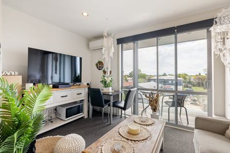 Photo of property in 9/376 Worcester Street, Linwood, Christchurch, 8011