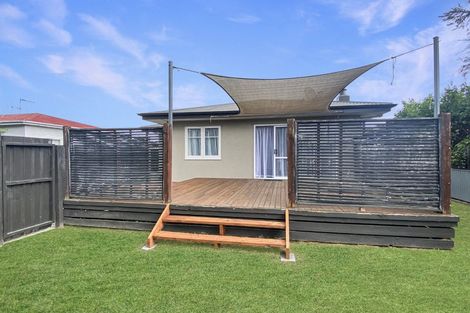 Photo of property in 3 Riverbend Road, Onekawa, Napier, 4110