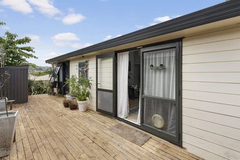 Photo of property in 114 Broderick Road, Johnsonville, Wellington, 6037