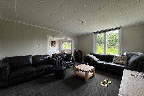 Photo of property in 28 Chatham Street, Waihola, Milton, 9073