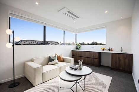 Photo of property in 17a Ewen Street, Hauraki, Auckland, 0622
