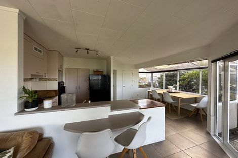 Photo of property in 1969 Ngunguru Road, Ngunguru, Whangarei, 0173