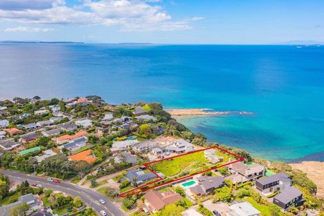 Photo of property in 247 Beach Road, Campbells Bay, Auckland, 0630
