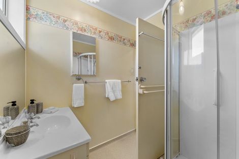 Photo of property in 39 Tavistock Street, Westown, New Plymouth, 4310