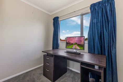 Photo of property in 52 Belfry Place, Wattle Downs, Auckland, 2103