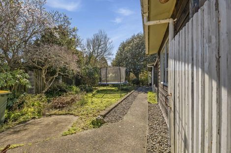 Photo of property in 3 Armstrong Avenue, Waitara, 4320