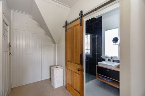 Photo of property in 11 Wharfe Street, South Hill, Oamaru, 9400