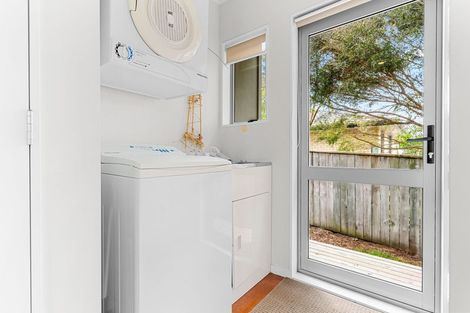 Photo of property in 44 Seabreeze Road, Mangawhai Heads, Mangawhai, 0505