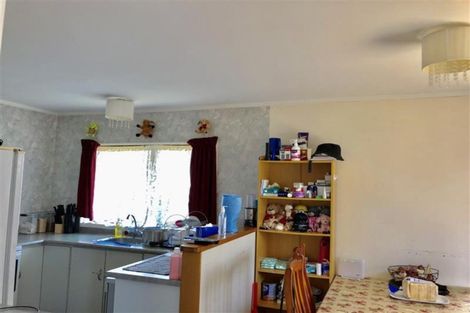 Photo of property in 2b Roys Road, Weymouth, Auckland, 2103