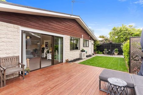 Photo of property in 2/5 Woodbridge Road, Cashmere, Christchurch, 8022