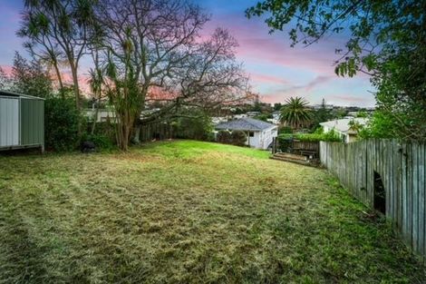 Photo of property in 56 Beulah Avenue, Rothesay Bay, Auckland, 0630