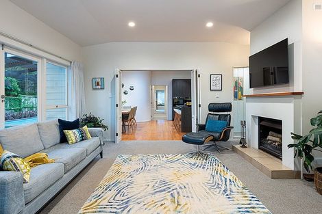 Photo of property in 297 Beach Road, Campbells Bay, Auckland, 0630