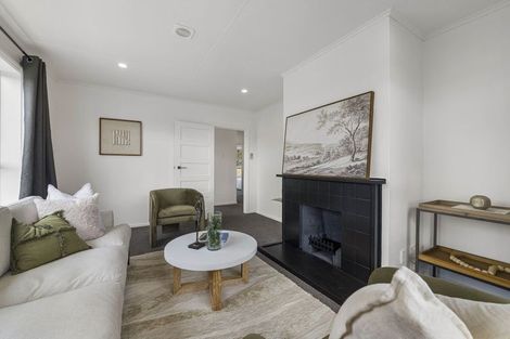 Photo of property in 58 Wrantage Street, Westown, New Plymouth, 4310