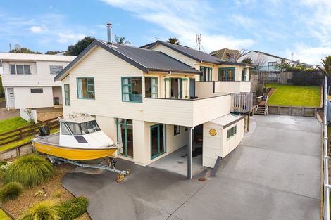 Photo of property in 16 Tamatea Drive, Snells Beach, 0920