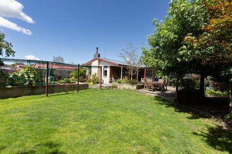 Photo of property in 12 Windsor Street, Dannevirke, 4930