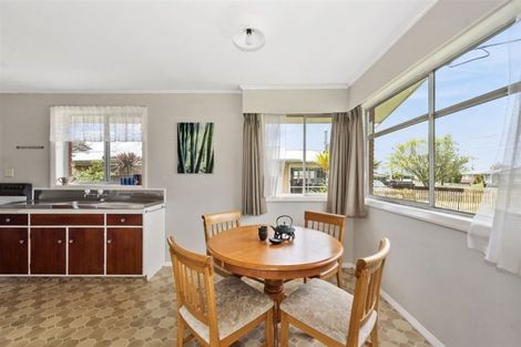 Photo of property in 22 Larnach Street, St Andrews, Hamilton, 3200