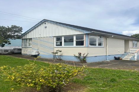 Photo of property in 72 Castor Crescent, Cannons Creek, Porirua, 5024