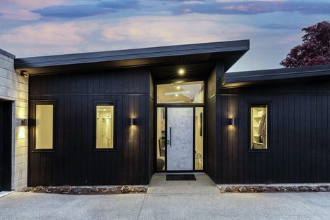 Photo of property in 91 Condell Avenue, Papanui, Christchurch, 8053