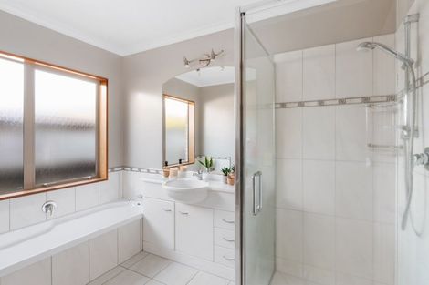 Photo of property in 130 Palm Beach Boulevard, Papamoa Beach, Papamoa, 3118