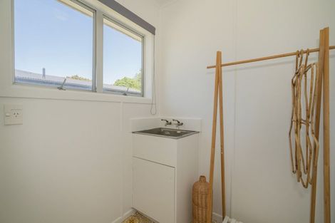 Photo of property in 18 Banks Street, Cooks Beach, Whitianga, 3591