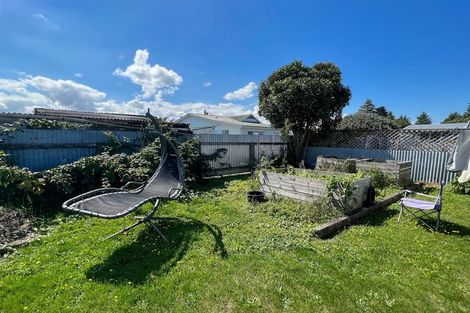 Photo of property in 3 Gertrude Street, Dannevirke, 4930